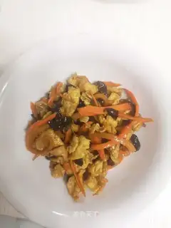 Fish fried eggs