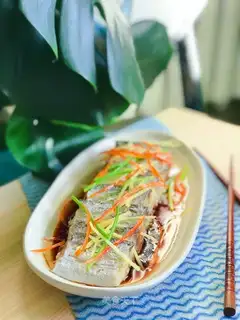 Vacuate fish