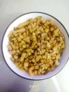 Rhodish and fried meat
