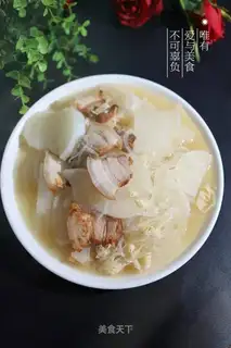 Five flowers for radish fan soup