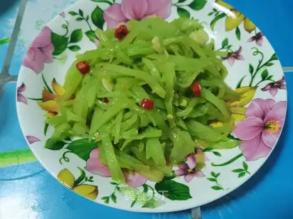 Fried silk
