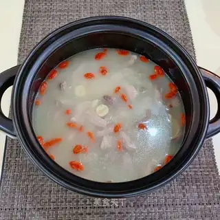 Lotus pepper belly soup