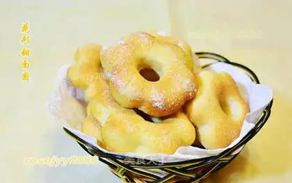 Flower doughnut