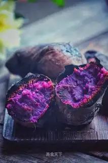 Roast potatoes