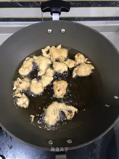 Fresh food, yellow meatballs