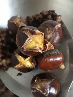 Homemade sugared chestnuts