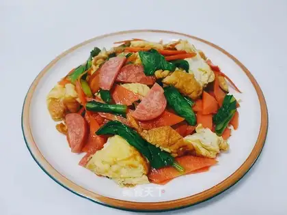 Ham and vegetable fried eggs