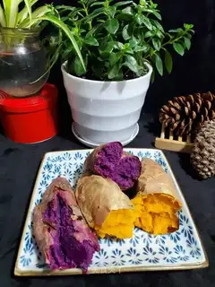 Roast potatoes