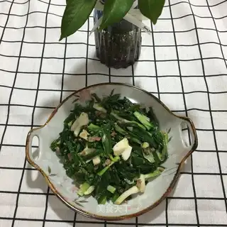 Meat and garlic