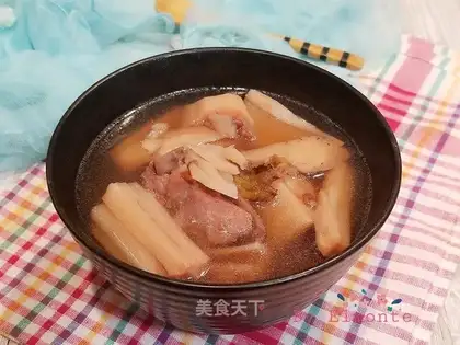 Red soy bean soup