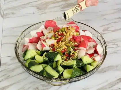 Pyramid cucumber with little carrots
