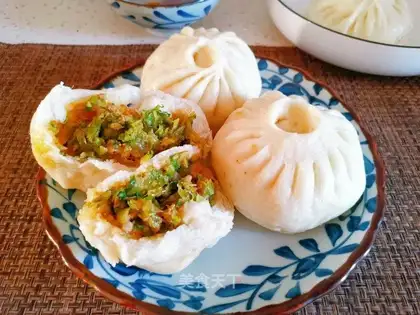 Big food bun