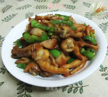Pork ears, chicken claws