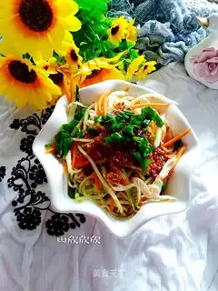 Three cold noodles