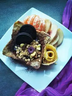 Fruit yogurt-chip toast