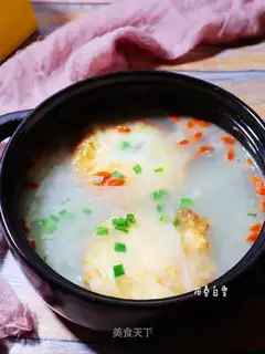 Red and white radish and egg soup