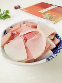 Ham and radish