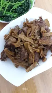 Dried duck