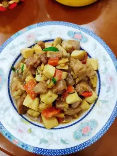 Fry beef pellets
