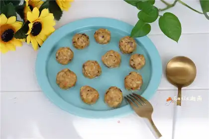 Chicken meatballs