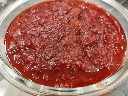 Red cheese