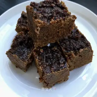 Ginger date, black sugar