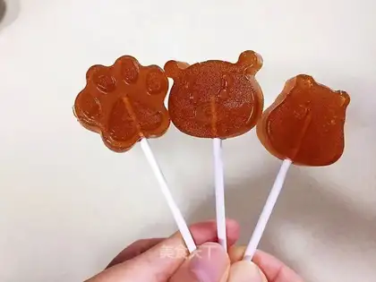 Homemade lollipops