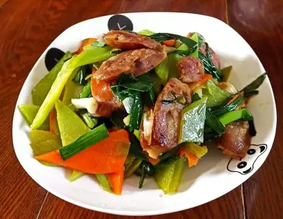 Garlic fried sausage