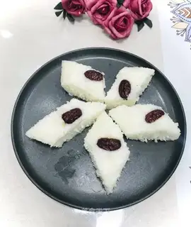 Red dates, rice cake