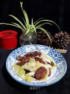 Onion fried sausage