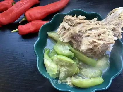 Scorpion melon soup