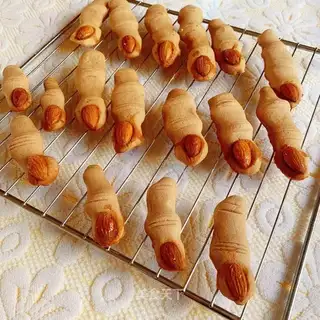 Finger crackers