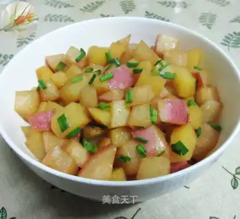Potato stew with radish