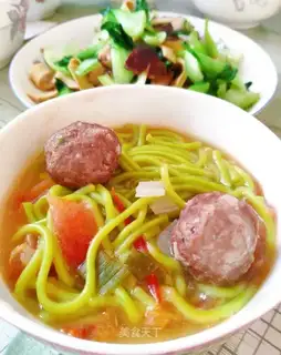 Tomato meatball noodles