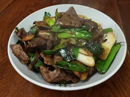 Garlic fried liver