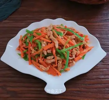 Carrot and skinny meat