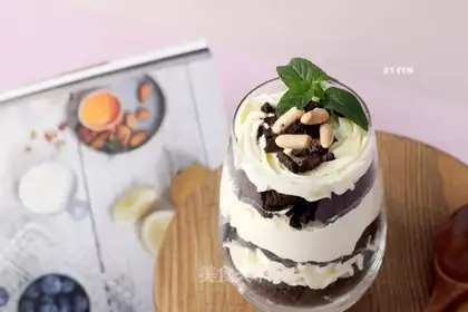 Oliver's cream cup