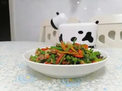 Chicken and pepper