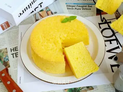 Yogurt chili cake