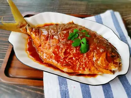 Red-burned even fish