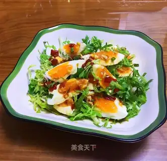Eggs mixed with a chrysanthemum
