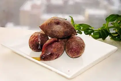 Steamed potatoes