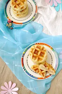 German ham with potato waffles