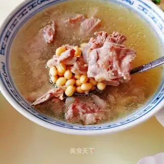 Soybean ribs soup