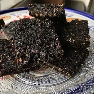 Cinnamon sesame mackerel