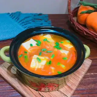 Tomato tofu fan soup