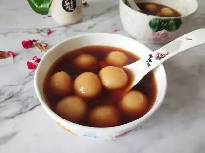 ♪ ♪ The potion red sugar rice round soup ♪
