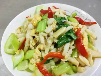 White mushroom fried eggs