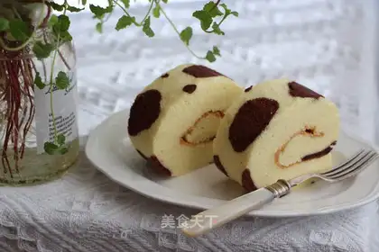 Cowcake roll
