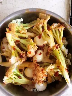 Bean petal sauce
